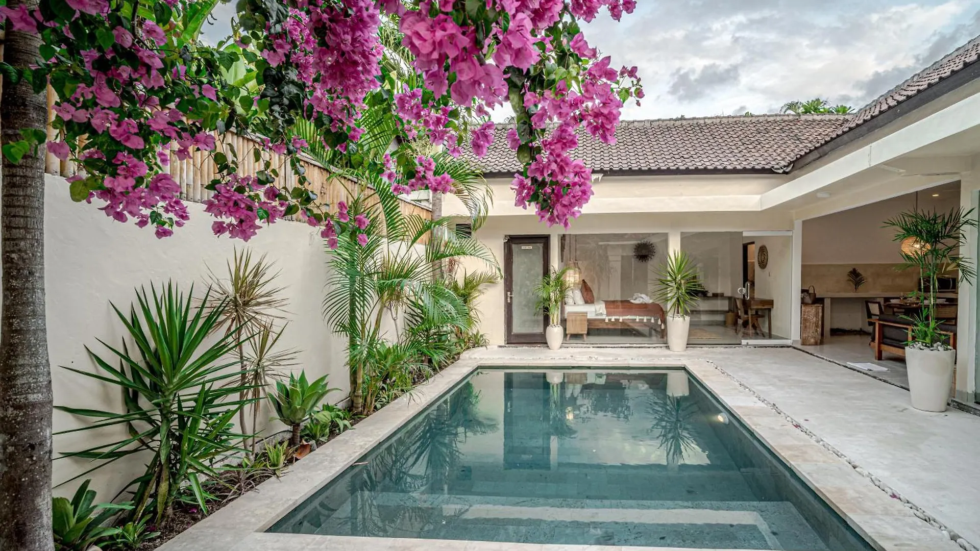 Villa Lemone 5 By Bali Villa Solutions Σεμινιάκ Ινδονησία